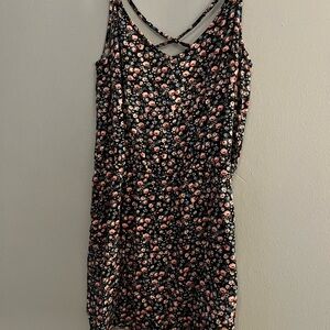 Floral Shorts Romper size 12 but runs small/xs